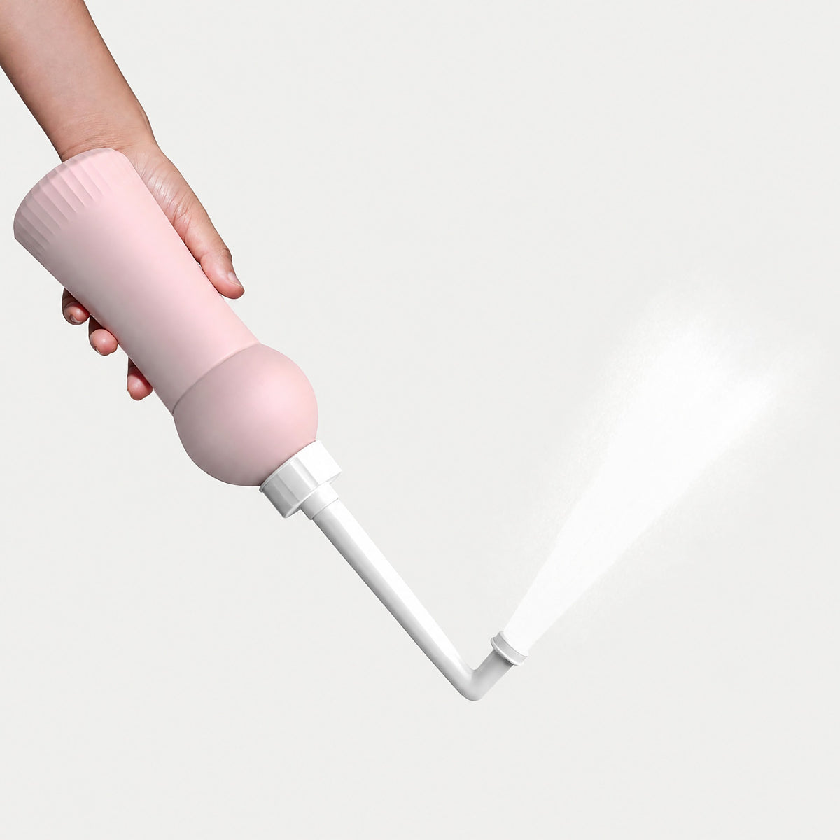 Shishe Peri Momcozy – përdorimi me koke poshtë dhe spray i butë